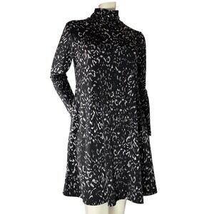 Sympli Abstract Print Dress Mock Neck Swing Midi Luxe Comfort Canadian Sz 8